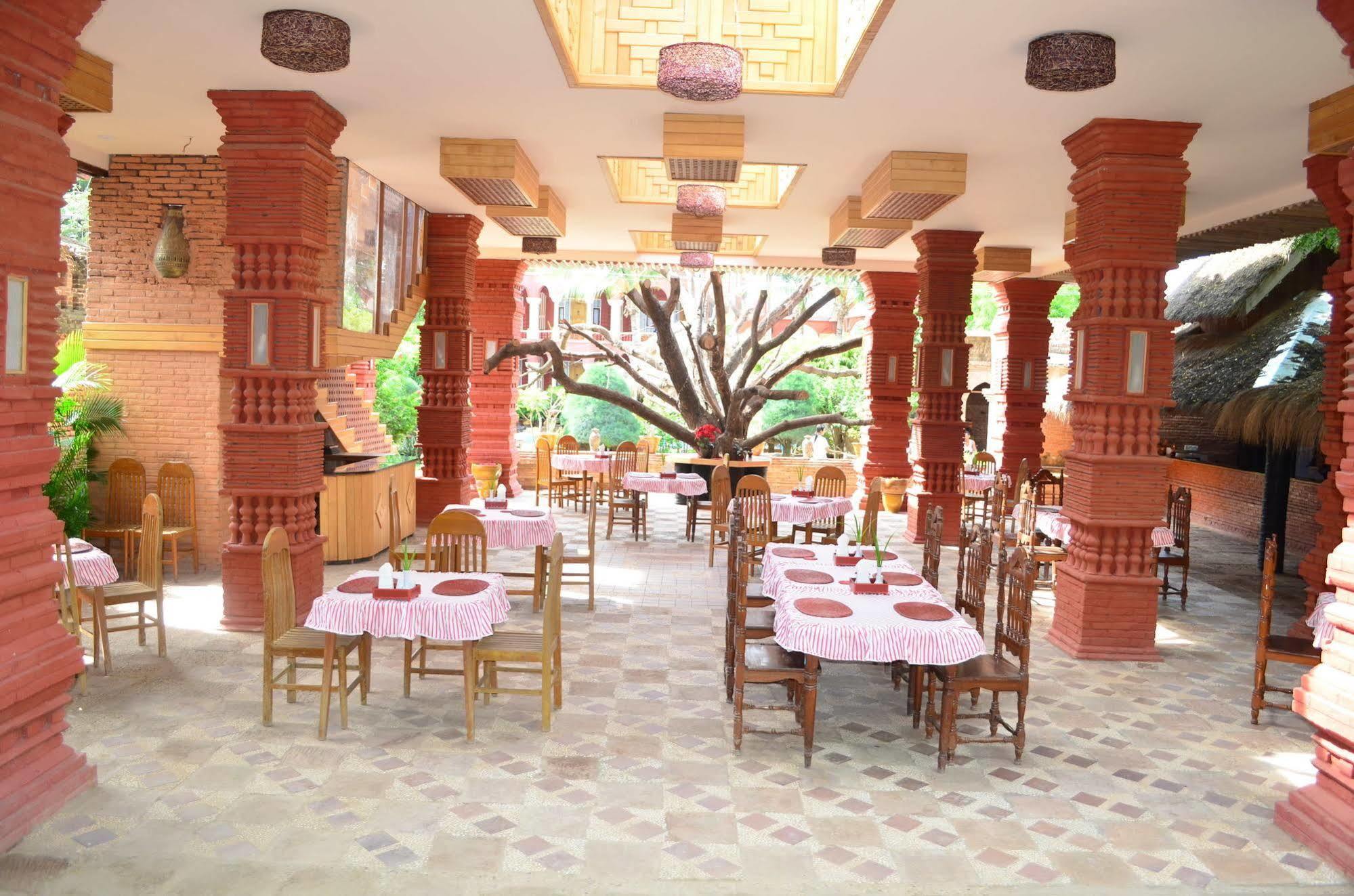 Kaday Aung Hotel Bagan Exterior foto