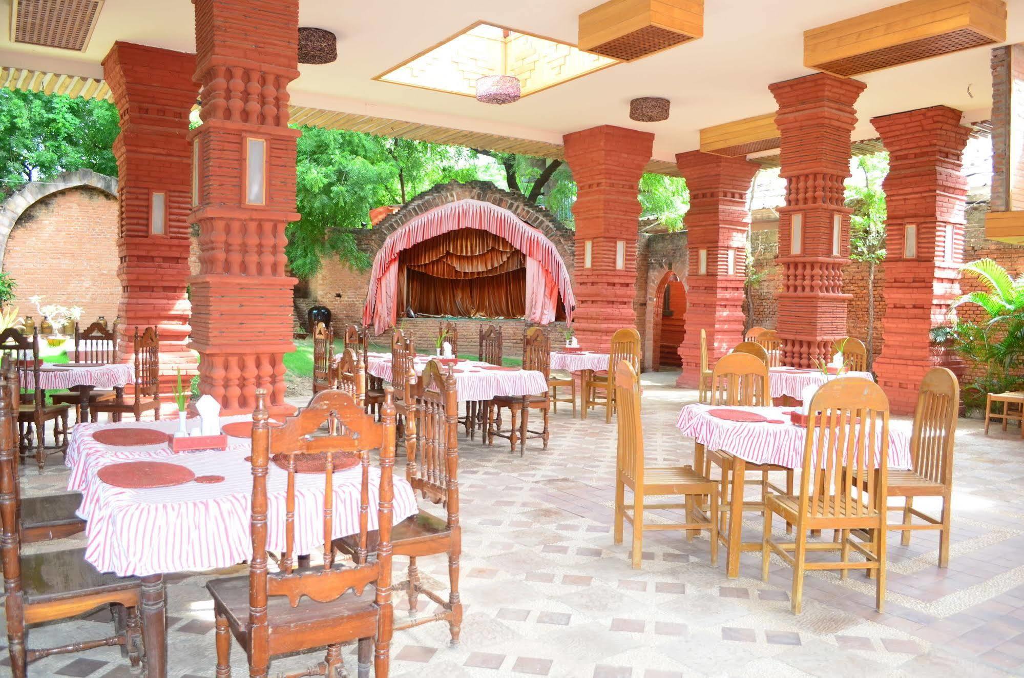 Kaday Aung Hotel Bagan Exterior foto